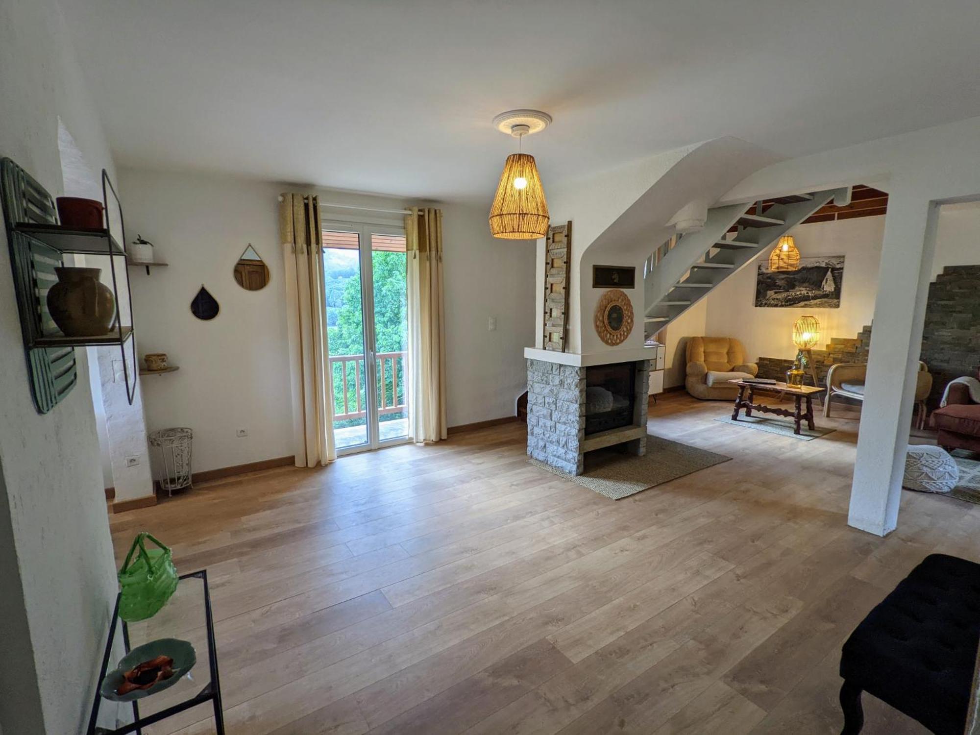 La Bigourdane Grand Gite Confortable & Spa Campan Exterior photo